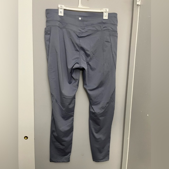 NWT. Layer 8 Leggings. Blue/Gray. Size 2XL. - Picture 2 of 7